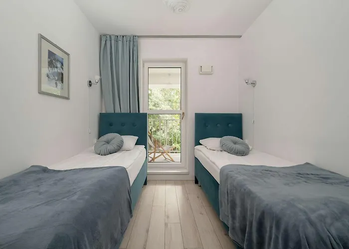 Elegancki Z Parkingiem I Umeblowanym Balkonem We Wroclawiu By Renters Appartamento